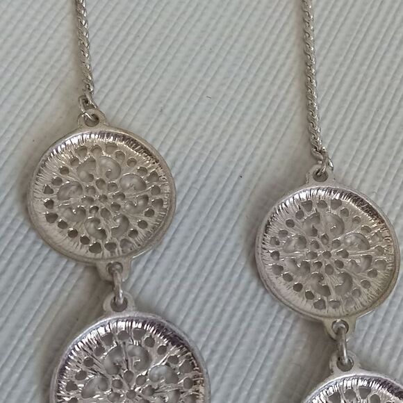 Silver Tone & Gold Filigree Circle Cutout Charms Adjustable Lightweight Bracelet - Picture 7 of 11